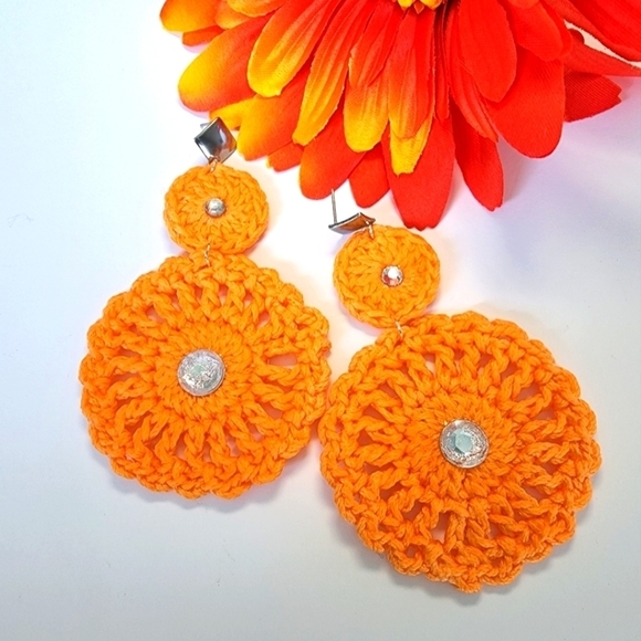 CROCHET Earrings - Picture 3 of 6